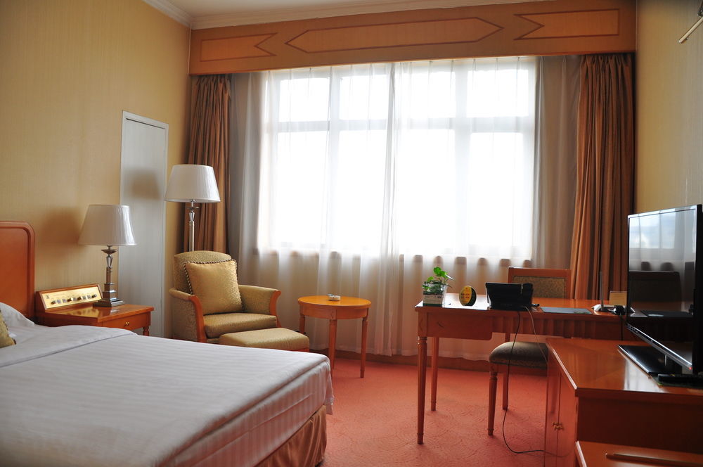 Nantong Wenfeng Hotel Exterior photo