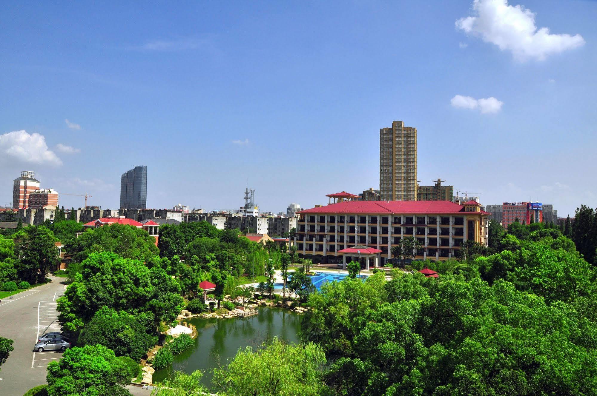 Nantong Wenfeng Hotel Exterior photo