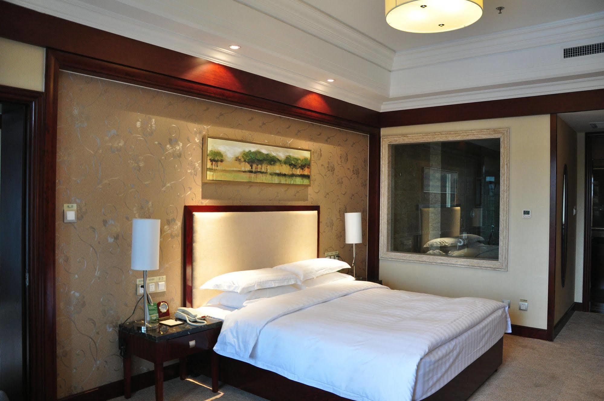Nantong Wenfeng Hotel Exterior photo